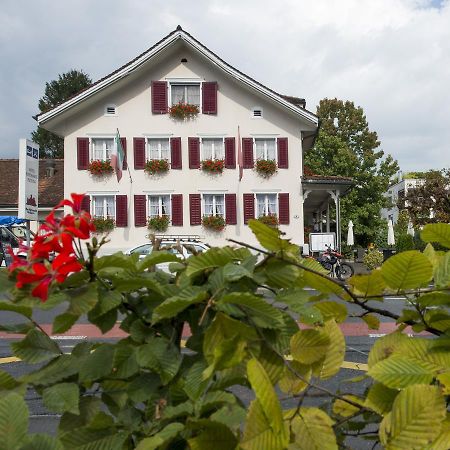 Hotel Ristorante Schloessli Meggen Kültér fotó